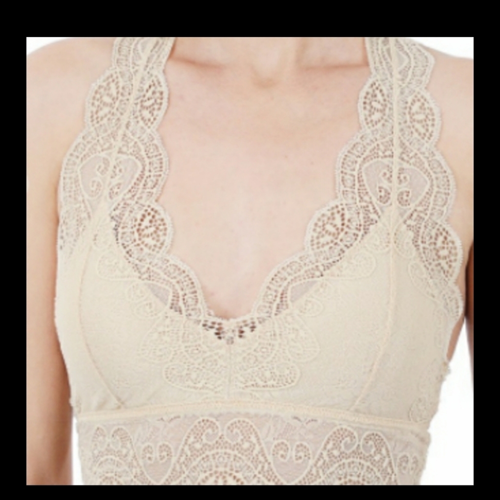 Stretch Lace Hourglass Back Bralette in Nude by Zenana!🤗